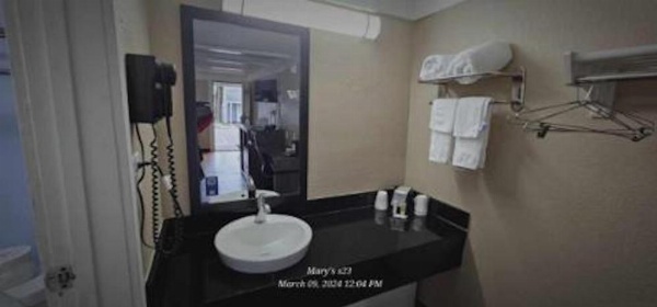 Super 8 by Wyndham Asheville/Biltmore image 23